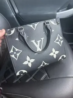 Louis Vuitton トートバッグ モノグラム オンザゴー