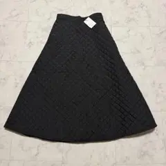 新品未使用タグ付✨ グレイル キルティングフレアスカートfo1630 ブラック