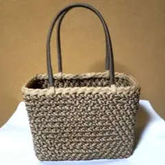 【お値下げ】エコクラフト 花結び竹カゴ風シンプルバッグ(クラフトバンド)