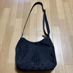 【Used】ニナリッチ　ナイロン　ショルダーバッグ　旅行用　斜め掛け