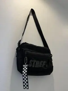 WEGO■□チャーム付きポケットSTREETミニショルダーバッグ