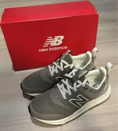 New Balance 990グレー スニーカー