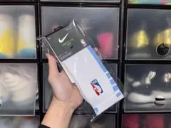 Item thumbnail for item d4533d98-4488-49f7-8f0a-1428ed23d756