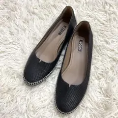 極美品　ecco フラットシューズ　バレエシューズ　黒　25cm
