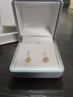 ゴールドクリスタルフックピアス