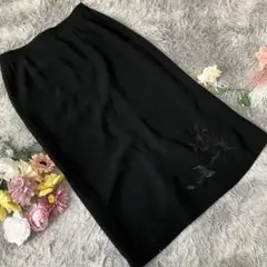 【】黒 タイトスカート 刺繍スリット入り ゴムウエスト 15