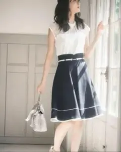 ミッシュマッシュ　ネイビー フレアスカート ホワイトベルト付き