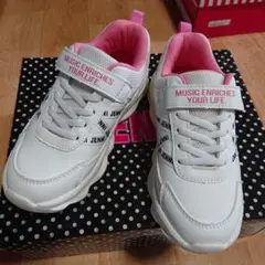 JENNI スニーカー 21.0