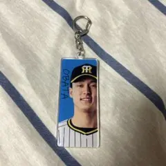 小幡竜平　シークレットアクリルキーホルダー　阪神タイガース