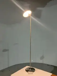 FLOS フロアスタンド