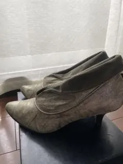 値下げ 卑弥呼 ブーティ シルバー×オリーブ