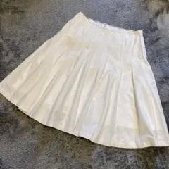 【バーバリーブルーレーベル】スカート プリーツ 白 膝丈 38 M