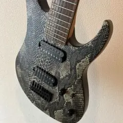 SPEAR(スペア) 7弦ギター スネークスキン SPEAR(スペア) 7弦ギター スネークスキン