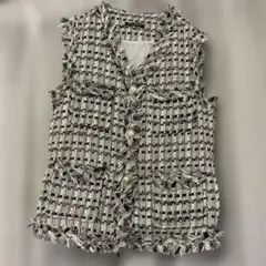 【極美品】sprayレディース　綺麗め系　ホワイトラメチェックツイードベスト