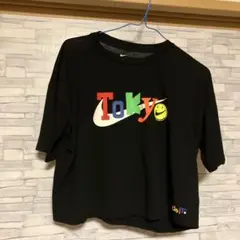 NIKE ウィーメン　Sサイズ　オーバーサイズ感