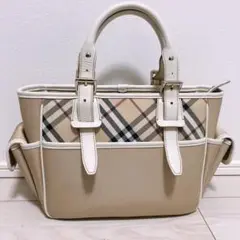 《美品》Burberry (バーバリー)ハンドバッグ