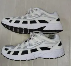 【NIKE】 ホワイト/ブラック NIKE P-6000 28cm
