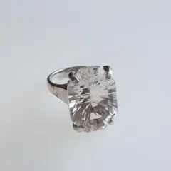 Item thumbnail for item 75b91cbb-a0f2-4eec-b8a6-69cba95a9ade