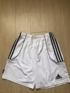 アディダス adidas ハーフパンツ 白 L 美品