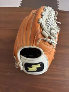 美品 レア ローリングス 今岡誠モデル 一般軟式用 内野手用