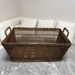 昭和レトロ　竹籠　取手付き サイズ39×58×24（取手含むと29）センチ