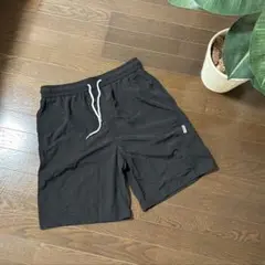 カッコいい　ハーフパンツ　サラサラ　ショートパンツ　ナイロン 系