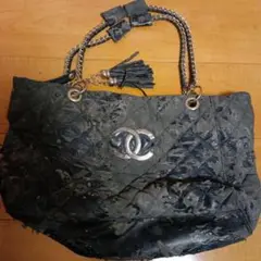 CHANEL　ショルダーバッグ　キルティング　チェーン　チャーム　ヴィンテージ