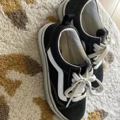 ブラック バンス　スニーカー