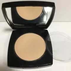 シャネル　フェイスパウダー02