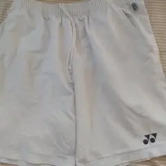 YONEX ホワイト ハーフパンツ Lサイズ
