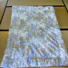 花柄サテン風肌掛け布団 シングルサイズ＊