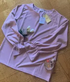 ベルーナ スモーキーピンクのブラウス L