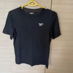 リーボック　Tシャツ