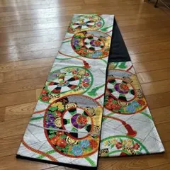 華やかな刺繍の和装小物　帯