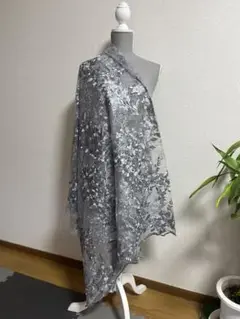 グレー 花柄刺繍 レース生地 130 cm x 200 cm