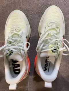 Nike ナイキ　ボメロ18 26.0 値下げ可能