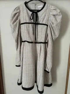 Item thumbnail for item b218a709-d5ed-4766-a223-951203e66941