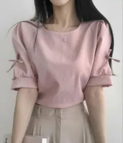 【新品タグ付き】リボン付き袖ブラウス バレコア 半袖レディース クルーネック