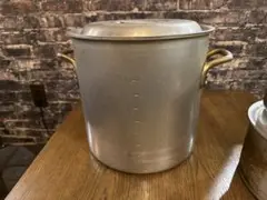 Item thumbnail for item 264f5b17-cfe8-48d9-8e6a-a3a012c4517f