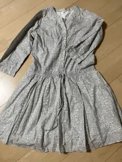 ユニクロ　綿100%花柄ワンピ