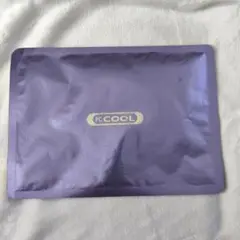 PC COOL 紫色 平面（液体状の物が入っており少しの厚みがある）