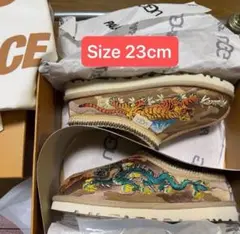 2025年最新】PALACE サンダルの人気アイテム - メルカリ