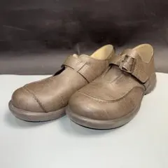 Item thumbnail for item b3225196-7c55-4e76-a5a9-70c99b316436