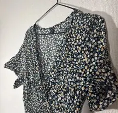 シーイン　小花柄ワンピース　M