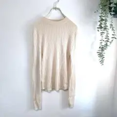【K51】ユニクロUNIQLO い薄手ニット　M ベージュ　レディース　シンプル