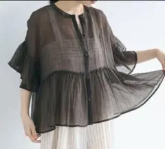 coca シアーフリルブラウスシャツ　ブラウン　L 新品