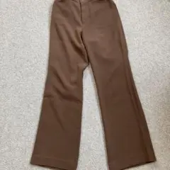 シャルレ美脚パンツ　Mサイズ　ブラウン