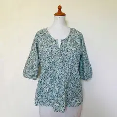 美品　NIMES ニーム　スモックブラウス　小花柄
