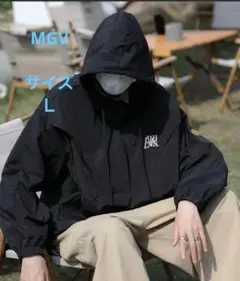 MGV ブラック フード付き ナイロンジャケット