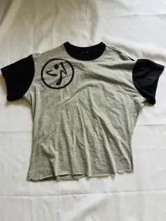 ZUMBA ショートスリーブ Tシャツ グレー/ブラック